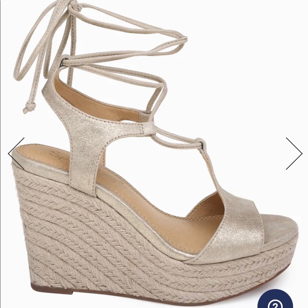 🎁SALE! HOLIDAY WEEKEND ONLY🎁👠🌸NEW CUTE WEDGES by SPLENDID👠